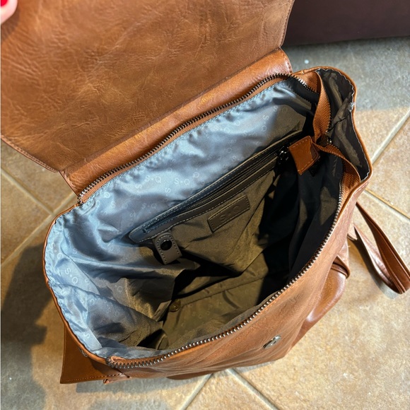 Vegan Leather Backpack - Picture 3 of 3